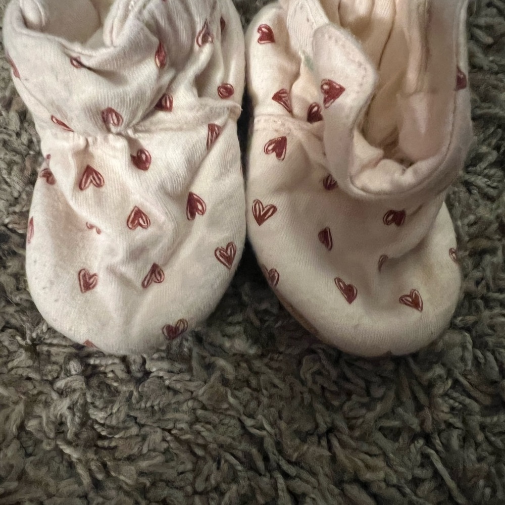 Shoes - Picture 4 of 4